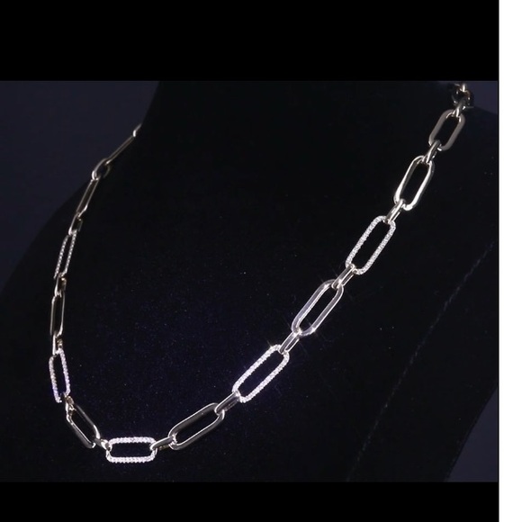 Diamond Paperclip Necklace in 14K Yellow Gold - Picture 2 of 7